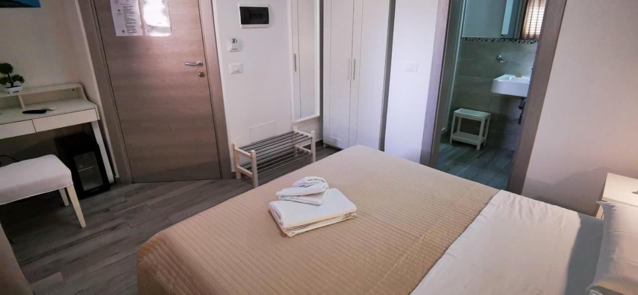 Perla Del Sud - Guest House Đảo Đảo Lampedusa Ngoại thất bức ảnh