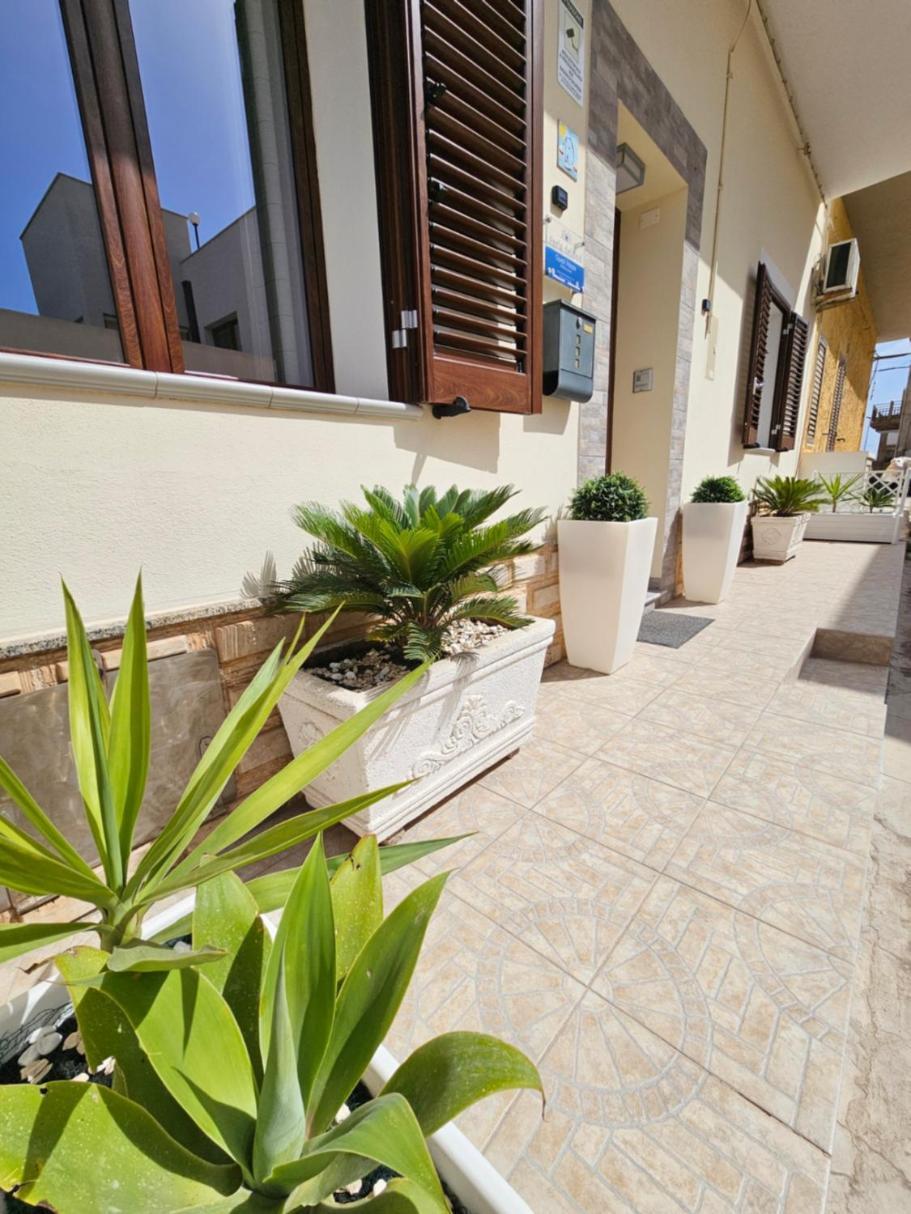 Perla Del Sud - Guest House Đảo Đảo Lampedusa Ngoại thất bức ảnh